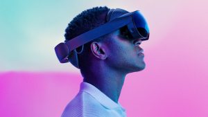 Meta Quest Pro visore per lavorare in VR e AR foto 2