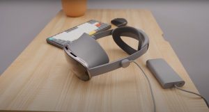 Samsung Galaxy XR: il visore per la realtà estesa è realtà – Ma a quale prezzo? Samsung ha finalmente svelato il suo primo visore XR (Extended Reality), chiamato Galaxy XR, un dispositivo che punta a unire realtà virtuale (VR), realtà aumentata (AR) e realtà mista (MR). Il visore è il risultato della collaborazione strategica tra Samsung, Google (che fornisce Android XR come piattaforma) e Qualcomm, che lo equipaggia con il potente chipset Snapdragon XR2+ Gen 2.