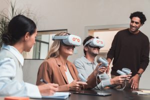 Realtà Virtuale per fiere Video VR 360° Esperienze immersive per eventi Noleggio visori Meta Quest Produzione contenuti VR Realtà Virtuale per stand fieristici Video immersivi per aziende Realtà Virtuale per turismo Come usare la Realtà Virtuale in fiera Creazione video per visore
